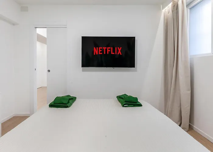 Urban Jungle M3 Duomo 12 Min アパート