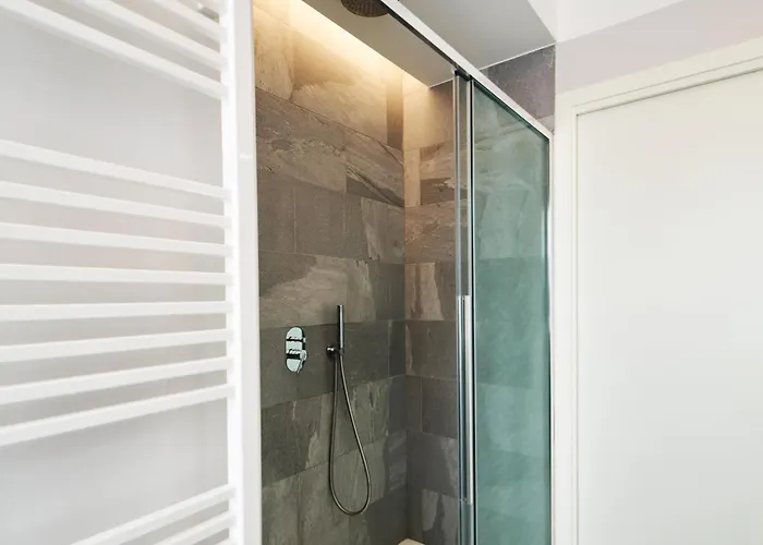 Bilocale Moderno E Silenzioso Vicino Navigli E Duomo Con Metro M4, Apartment