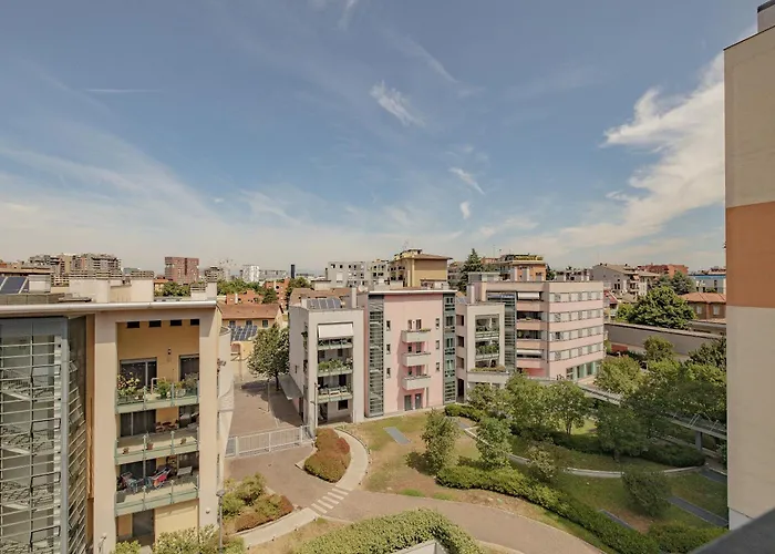 Stylish Near Duomo, Near Metro, Balcony *