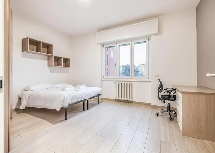 Via Valsesia 4 Pax Wi-fi * 米兰