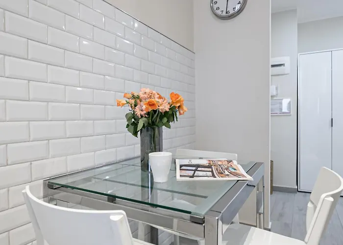 Italianway - Leoncavallo 45 Milano