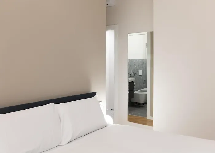 Elegance, Comfort And Charm In Moscova Apartman