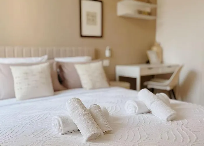 Convention Center Sempione Castle Double Bathroom Entire Apartment, 24h Supermarket, Nightlife מילאנו