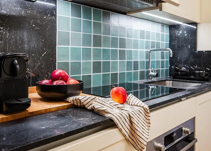 The Botanical Court - Porta Venezia Apartment *