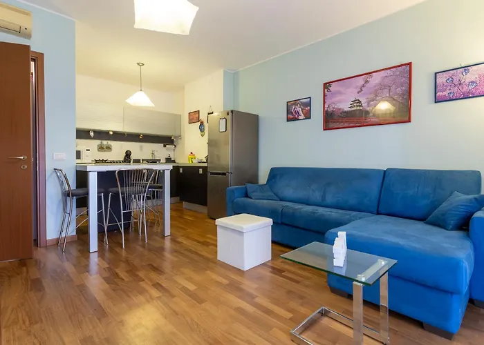 Апартаменты Smart - Near Navigli & Iulm Милан