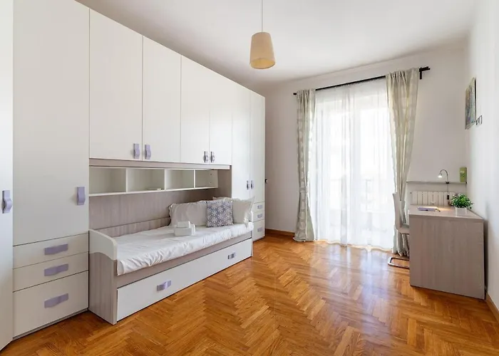 San Siro Duomo Park Free