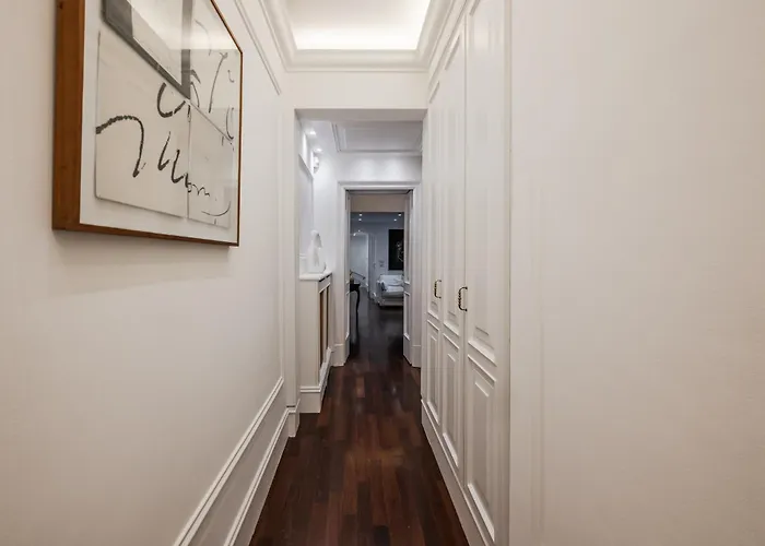 The Seven Stars - Montenapoleone Appartement Milan