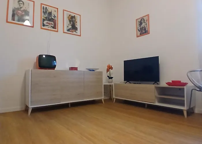 - Carlihaus Apartament *