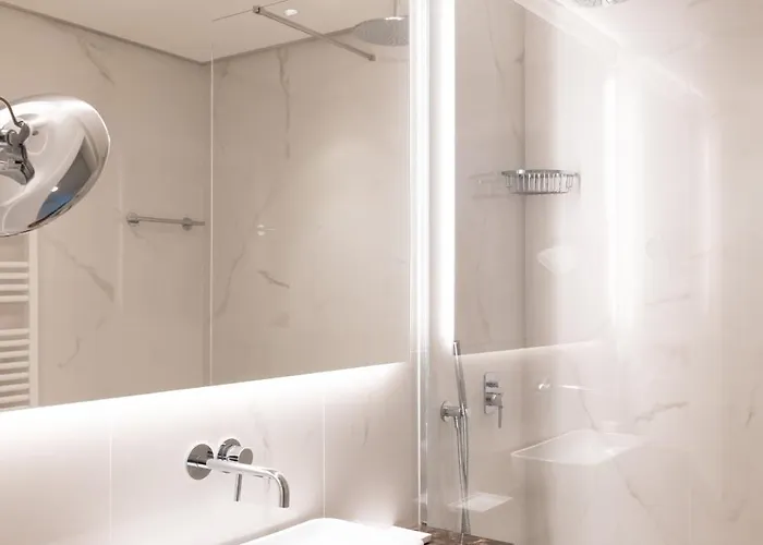 Elegante E Raffinato Bilocale G In Piazza Affari * Milano