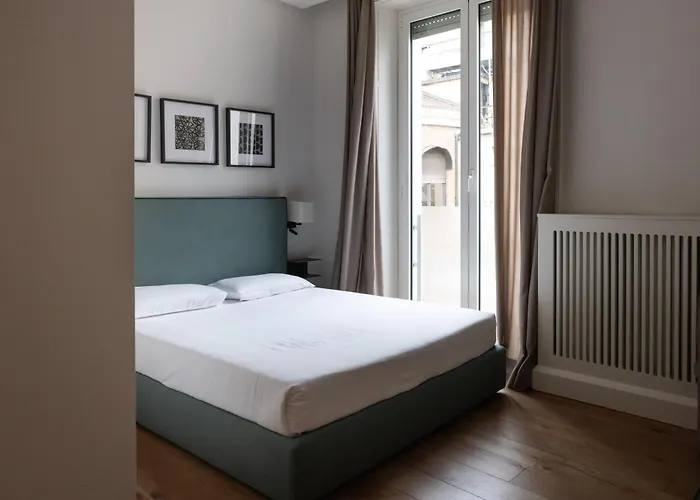 Elegante E Raffinato Bilocale B In Piazza Affari * Milan