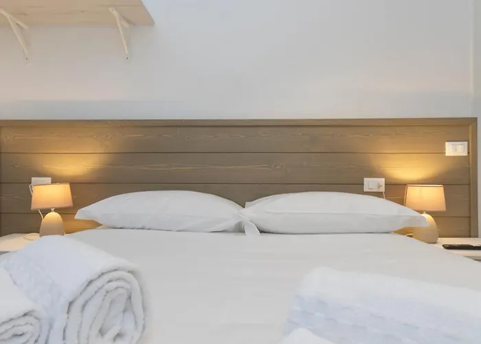 Comfortable Two-room Porta Romana M3 Apartmán