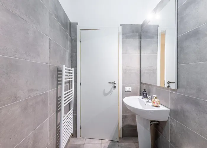 Dergano Bilocale Luminoso Vicino Metro M3 아파트 *