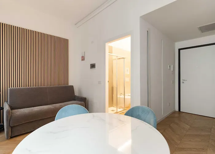 Unione Boutique - 1min From Duomo Apartman *