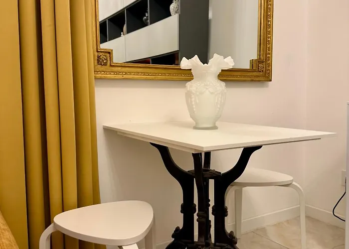 Lr Deluxe - Navigli Luxury Appartement *