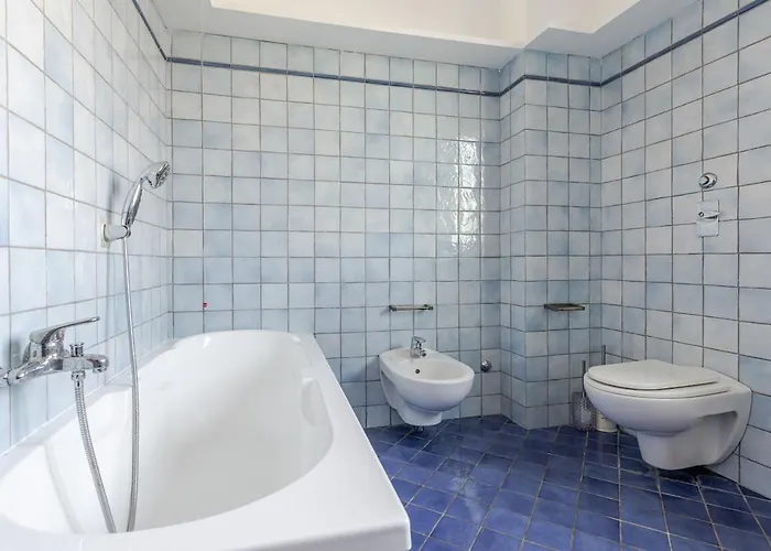 Panoramic Penthouse With Terrace In 公寓