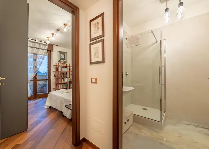 5' From Bocconi With 2 Bedr And 2 Bathr Lägenhet Milano