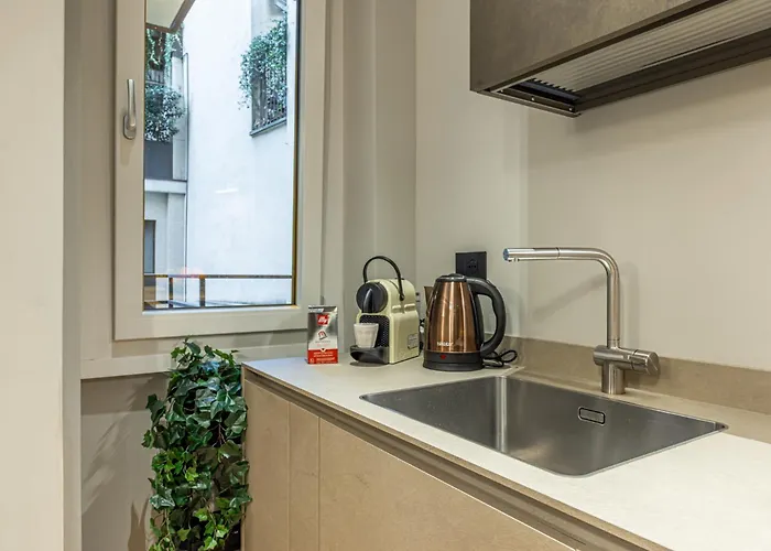 Luxury Modern Near Duomo - Exclusive & Milan