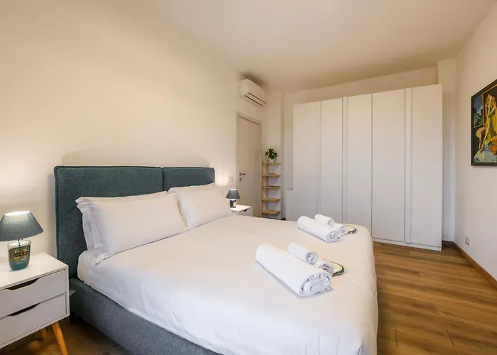 Modica, 16 - Near Iulm Apartmán Milán