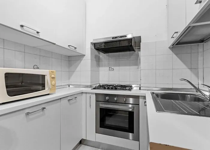 Strategico - Stazione - Free Wi Fi *