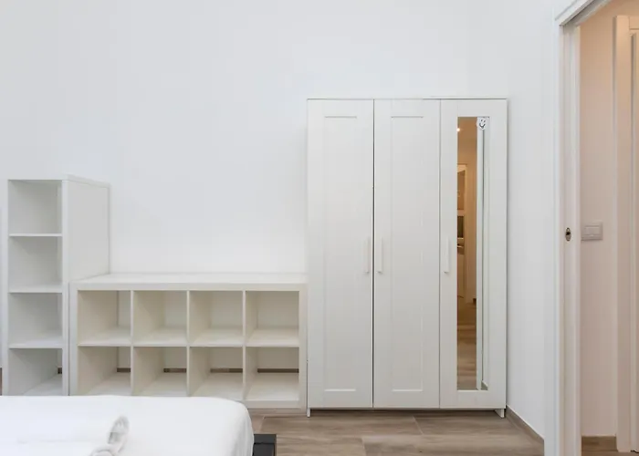 M1 M2 A Short Walk From The Subway