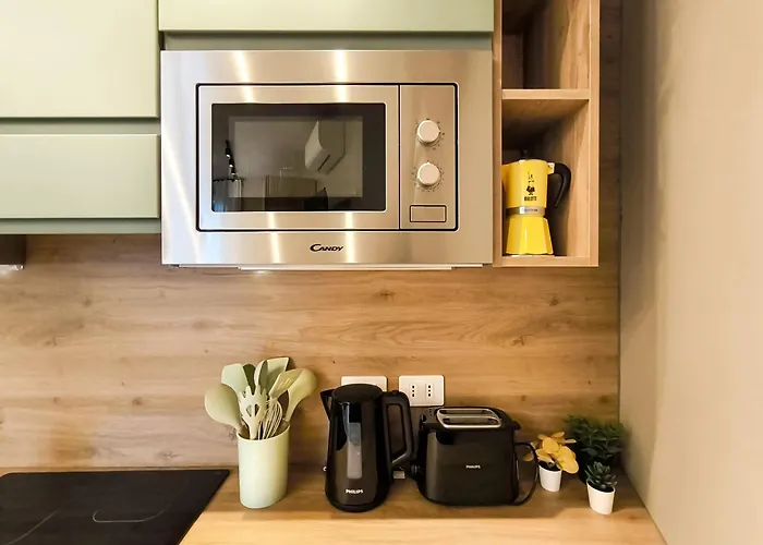 Drops & Dots In The Key Area Of Apartment