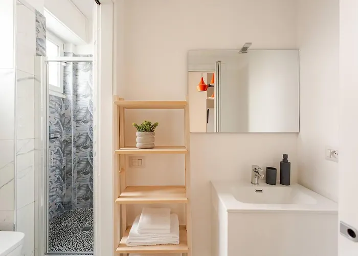 Casa Noi - Stadium, Exhibition, M5 And Thermal Baths