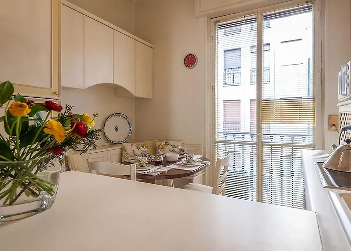 Domus Centro Apartment Milan