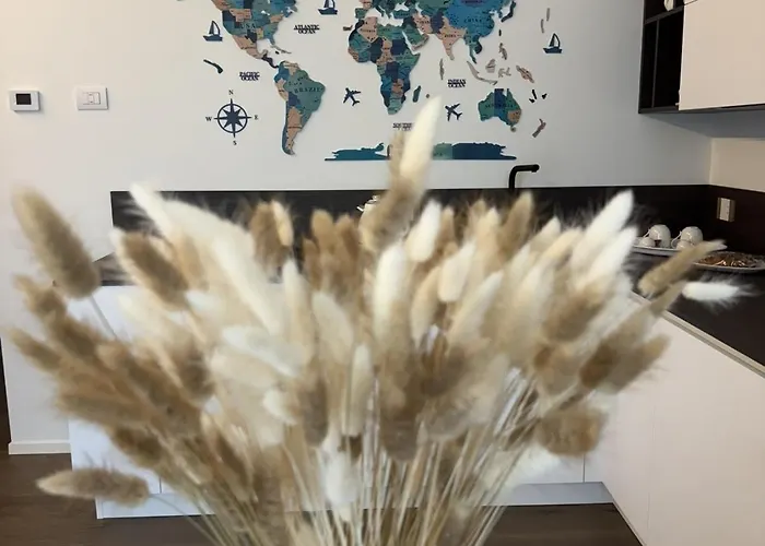 Luxury - Metropolitana M4- San Babila -stadio San Siro - Duomo - Aeroporto Linate - Castello Sforzesco * Milán