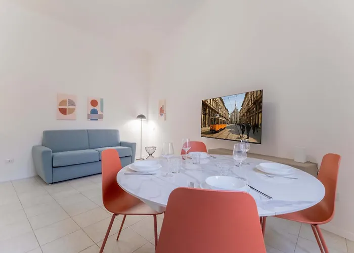 Daire Porta Romana Gateway - New Roomy *