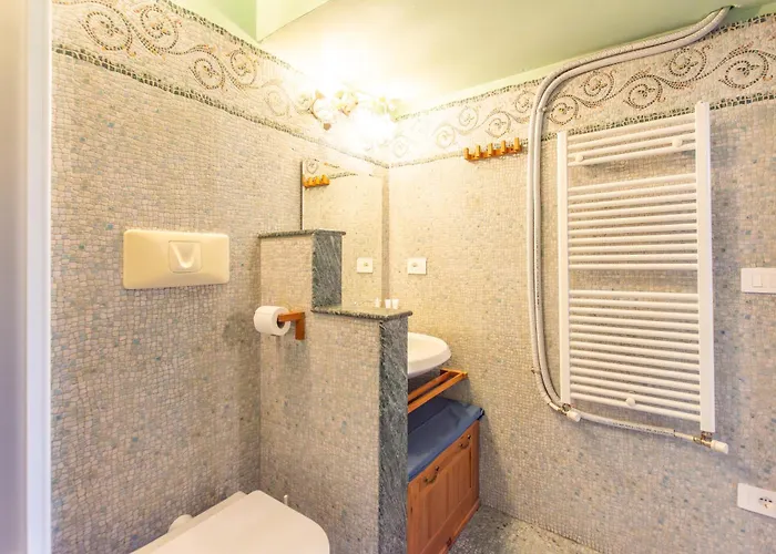 Lägenhet I-host - Unique Two-level In *