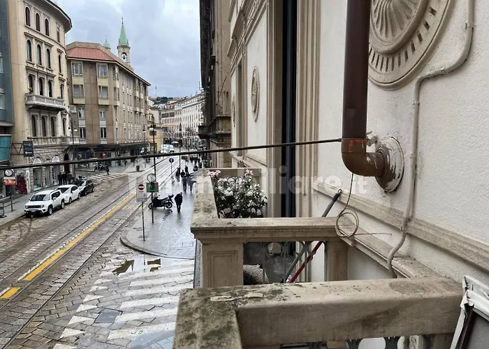 Chandelier - Center Milán