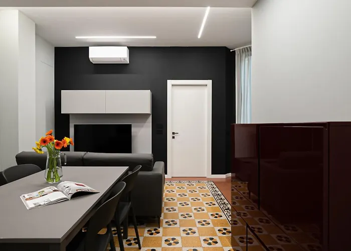 Italianway Comfort - Monte Nevoso 8 Milánó