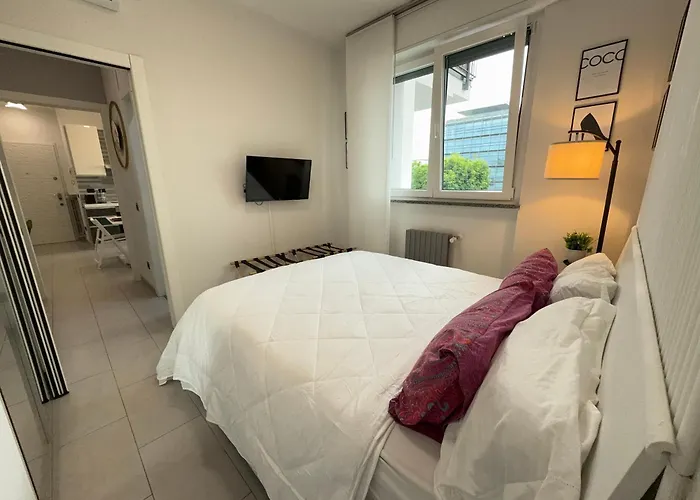 Lejlighed 10 Minutes From Fiera With Large Terrace