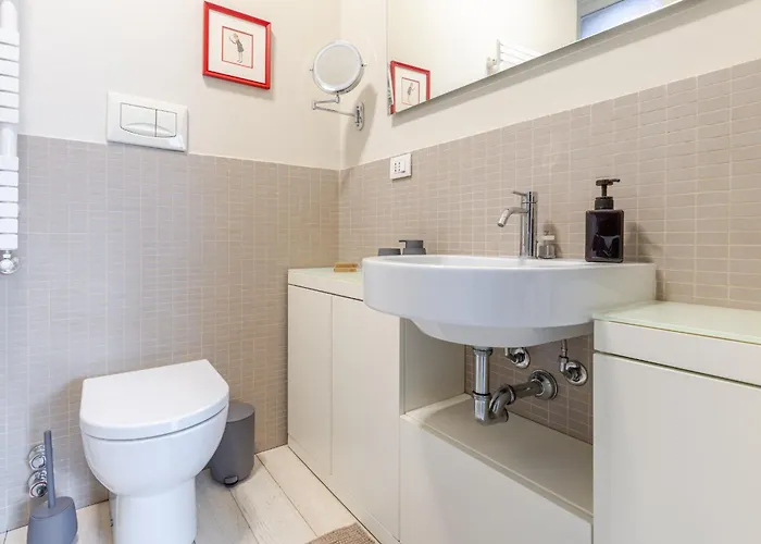 Appartamento Porta Venezia M1 - Modern In Via Melzo - Recently Renovated *