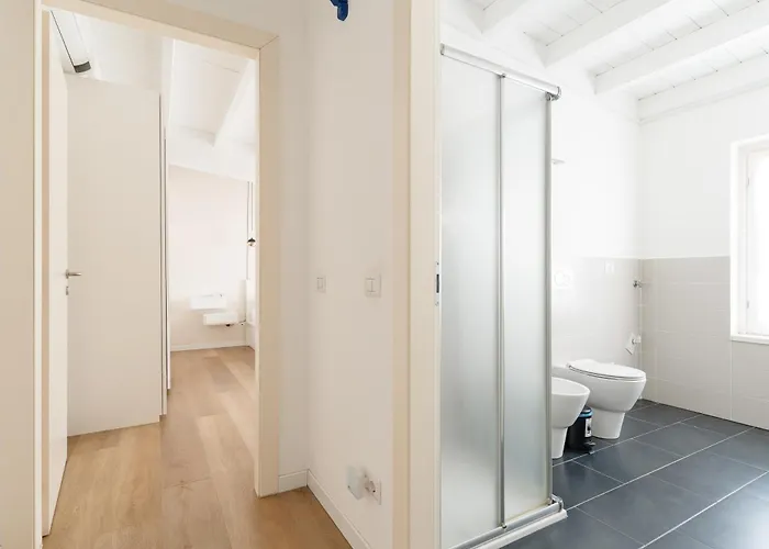 Guesthost - Cozy Porta Vittoria Area *