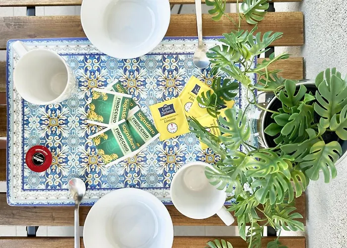 Peaceful Oasis With Balcony And Parking, * Milano