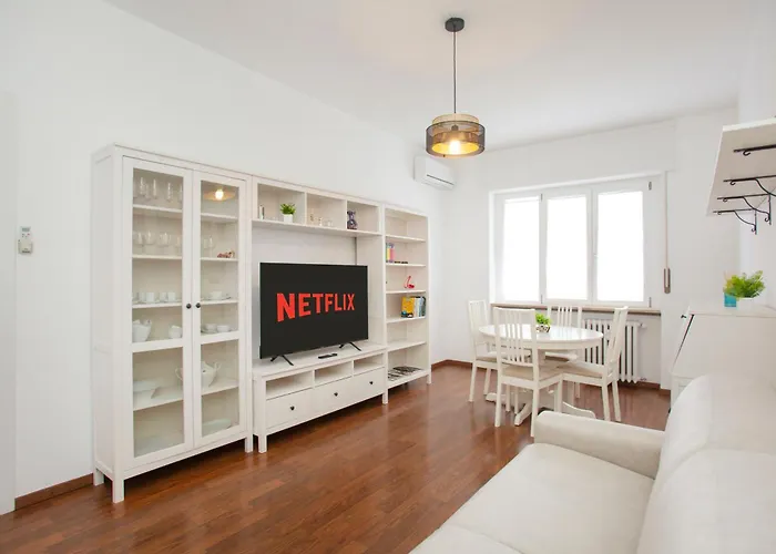 Corvetto Modern - Steps From M3 Corvetto Lägenhet