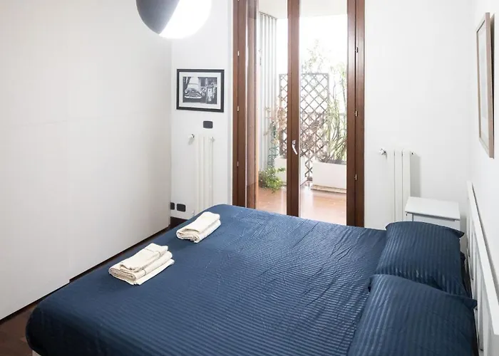 Sky Garden - Private Garage * Mediolan