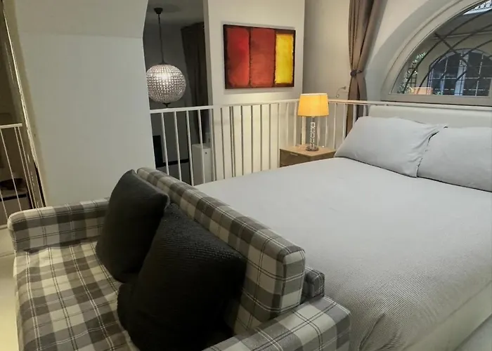 V13 アパート ミラノ