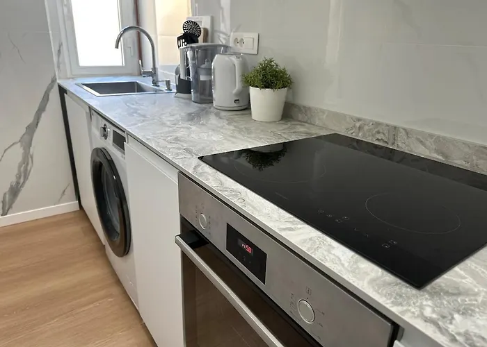 Convention Center Sempione Castle Double Bathroom Entire Apartment, 24h Supermarket, Nightlife דירה מילאנו