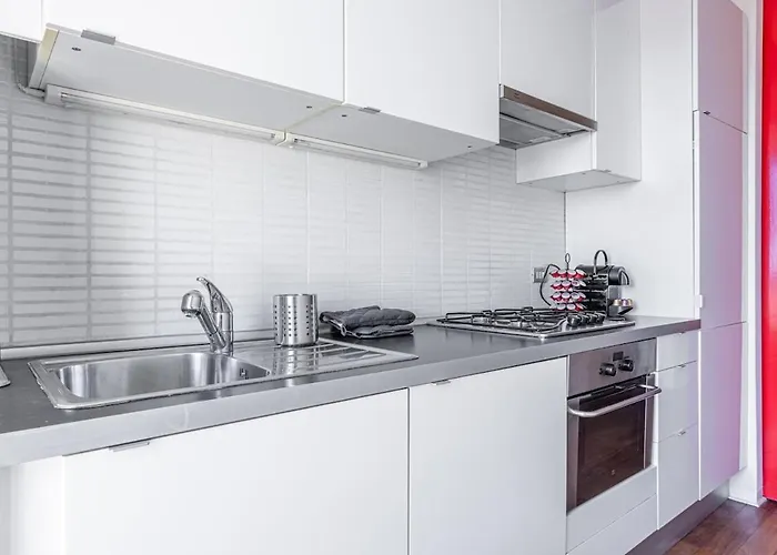 Porta Venezia M1 - Design In The Heart Of *