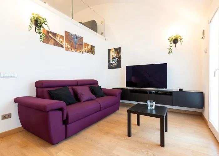 I-host - Ticinese 107 Apartament