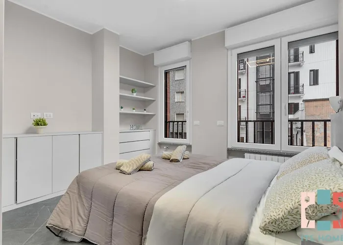 San15 - Elegant With View - Apartman Milánó