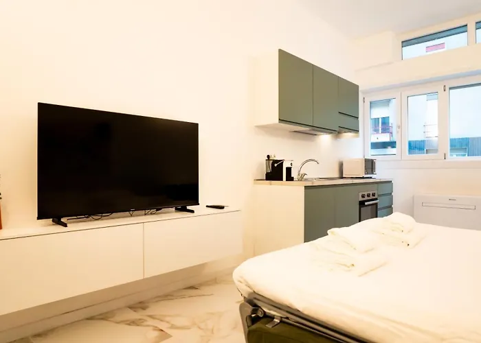 Oxart - Design A Due Passi Da Loreto Apartment *