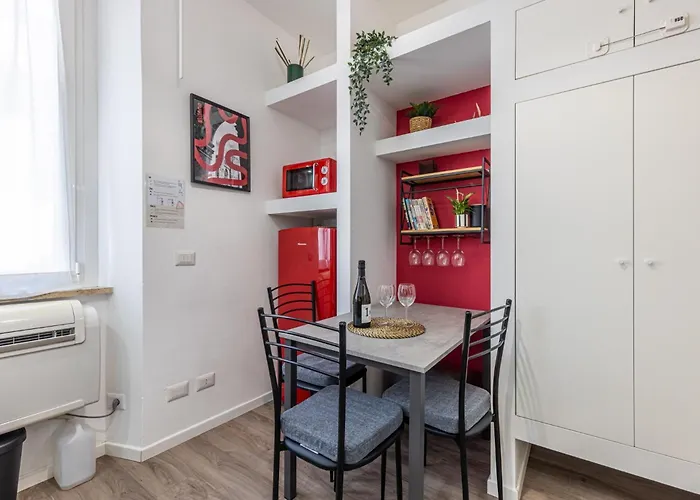 Cozy - Porta Venezia M1 Милан