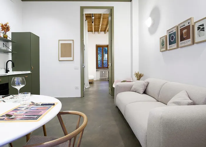 Design With Private Street Entrance *