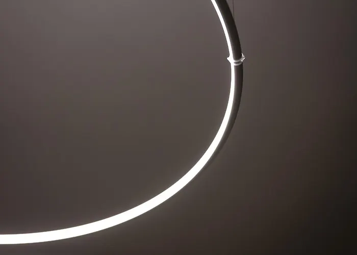 Apartment Entire With Patio In The Isola Area Mailand