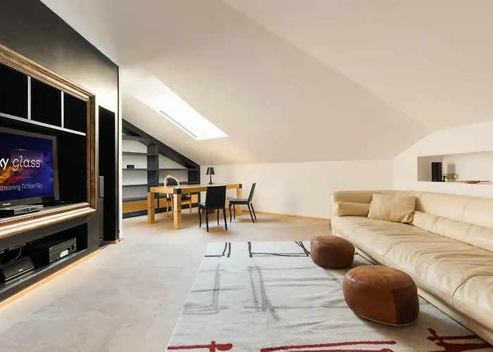 아파트 Guesthost - 500sqm Luxury With Spa, Gym, Terrace, Game & Garage
