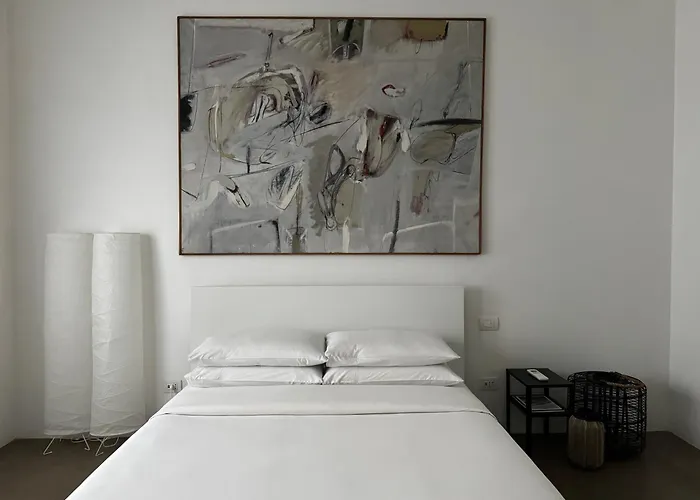 Urban Retreat Minutes Away From Duomo Cathedral * ミラノ