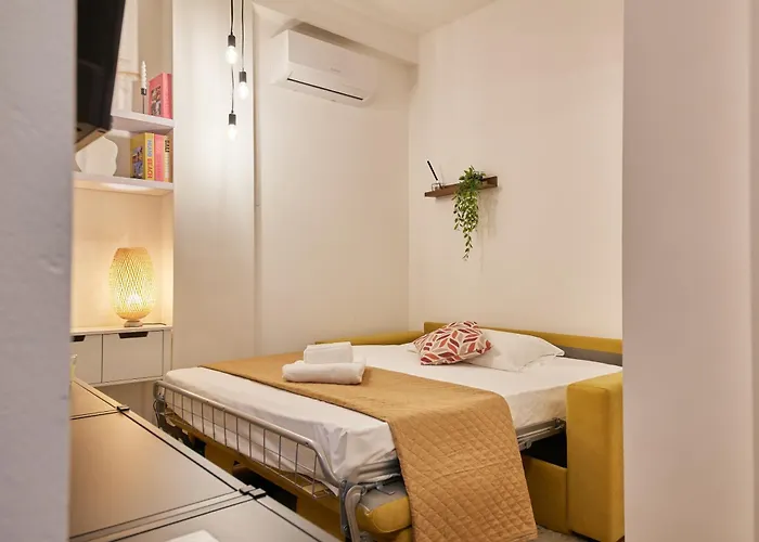 Just Urban - With Balcony - San Siro